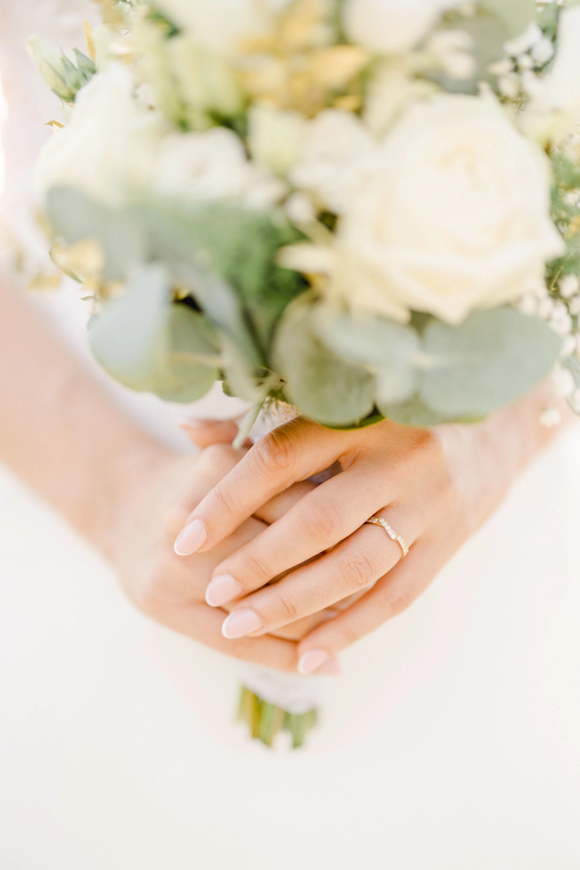 pétale composition florale rosiers de jardin gris marron